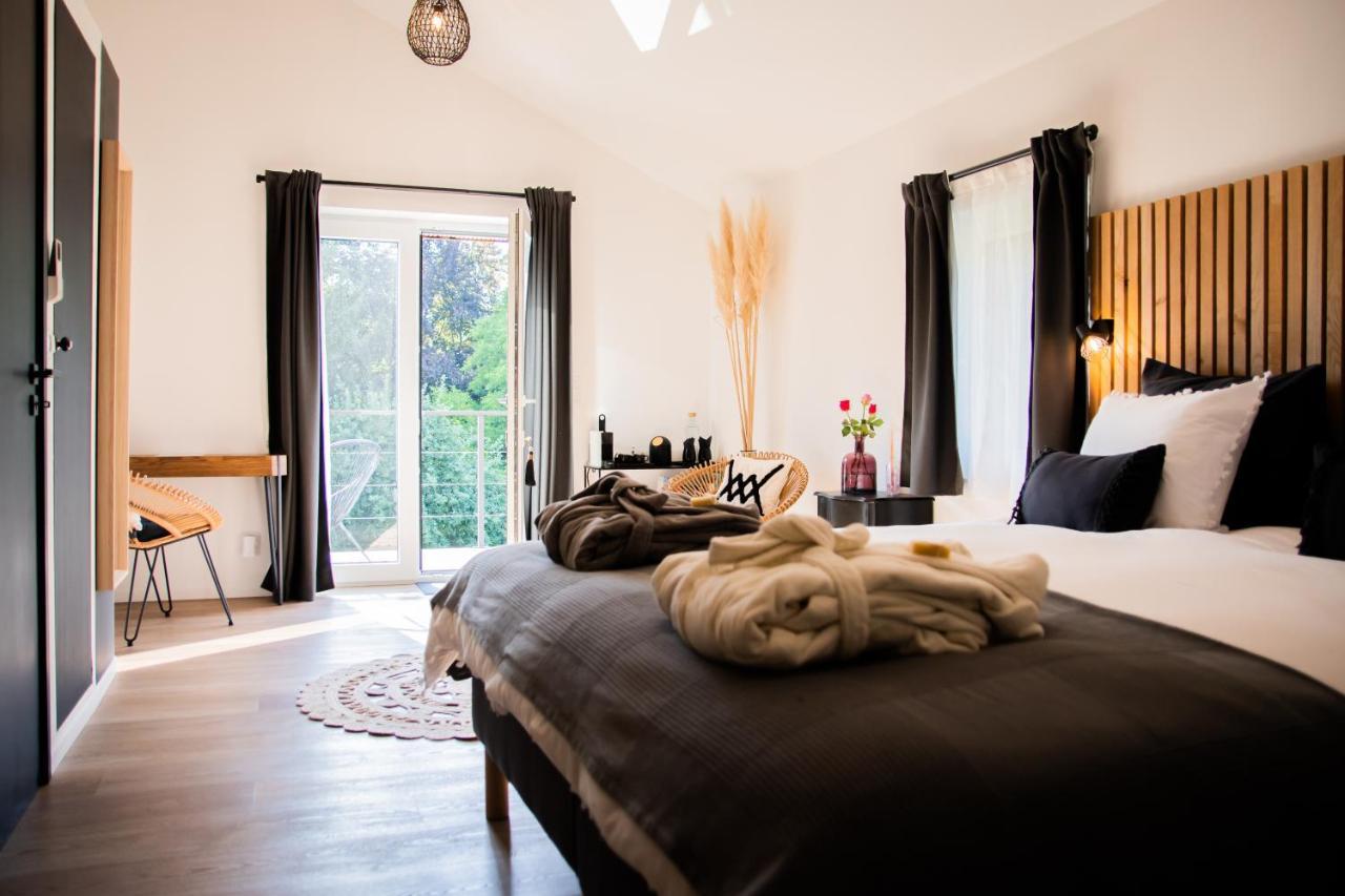 Braives Au Calme De Hosdent Bed & Breakfast エクステリア 写真