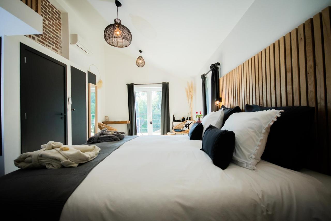 Braives Au Calme De Hosdent Bed & Breakfast エクステリア 写真
