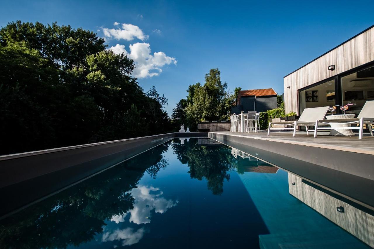 Braives Au Calme De Hosdent Bed & Breakfast エクステリア 写真