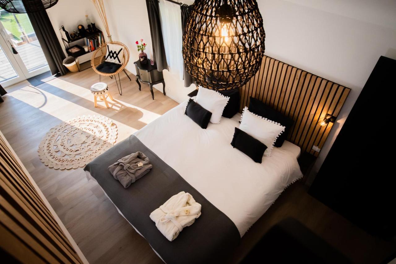 Braives Au Calme De Hosdent Bed & Breakfast エクステリア 写真