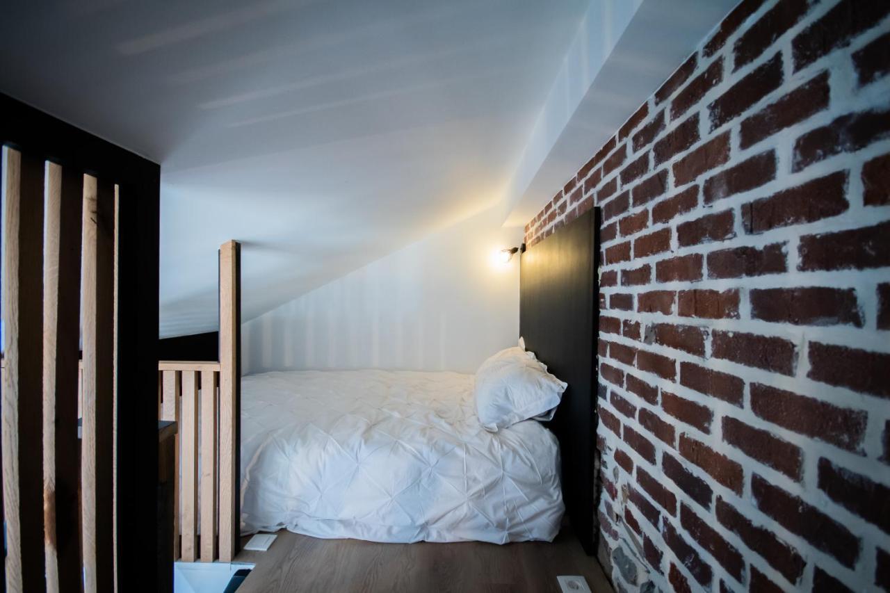 Braives Au Calme De Hosdent Bed & Breakfast エクステリア 写真