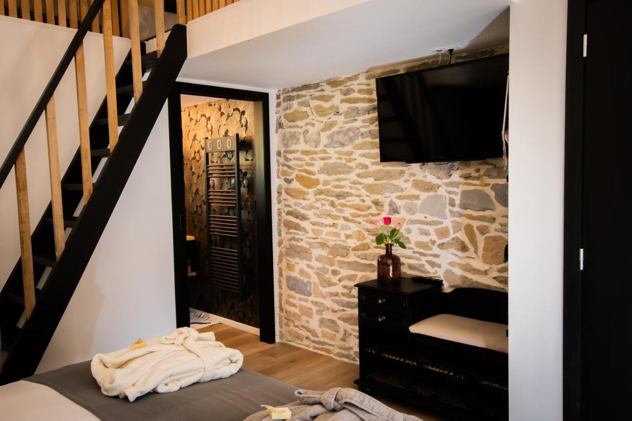 Braives Au Calme De Hosdent Bed & Breakfast エクステリア 写真