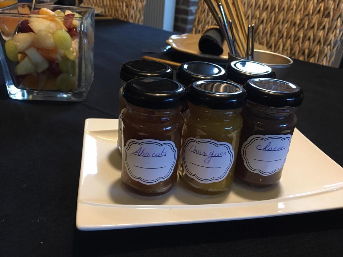 Braives Au Calme De Hosdent Bed & Breakfast エクステリア 写真